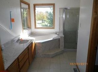 922 Futurity Ct, Florissant, MO