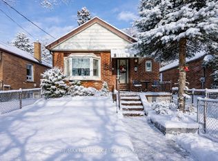 44 Freeman St, Toronto, ON M1N2C2