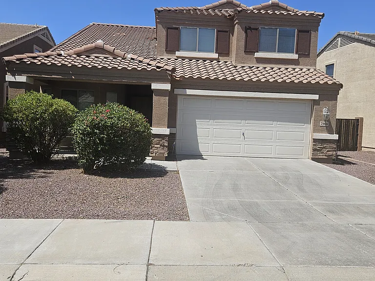 7564 W Charter Oak Rd — Photo 4