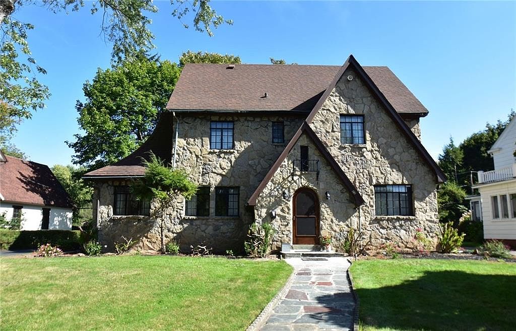 22 Rhinecliff Dr, Rochester, NY 14618 | Zillow
