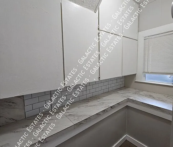 387 Belmont St #2 — Photo 19