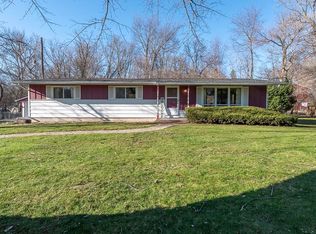 1423 E Road 2, Edgerton, WI 53534