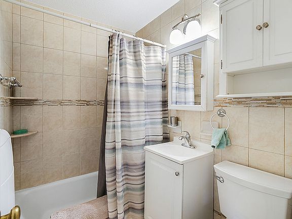 5th image of 290 W 232nd St APT 3A