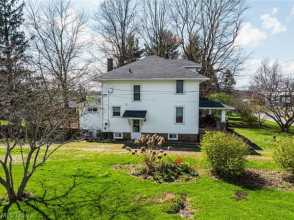 5th image of 2483 Steiner Rd