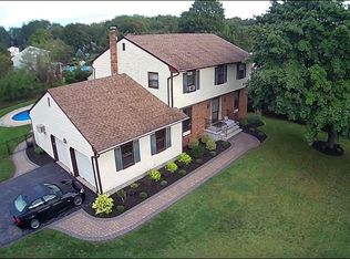 18 Brookside Rd, Succasunna, NJ 07876