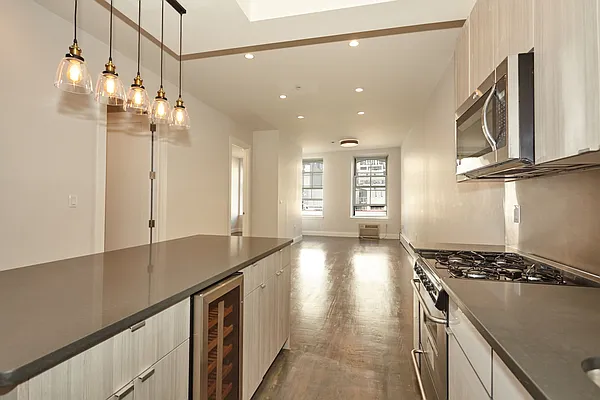 Rented by Northwind Group | media 16