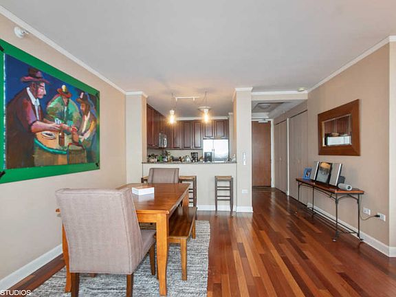 5th image of 201 N Westshore Dr APT 1904