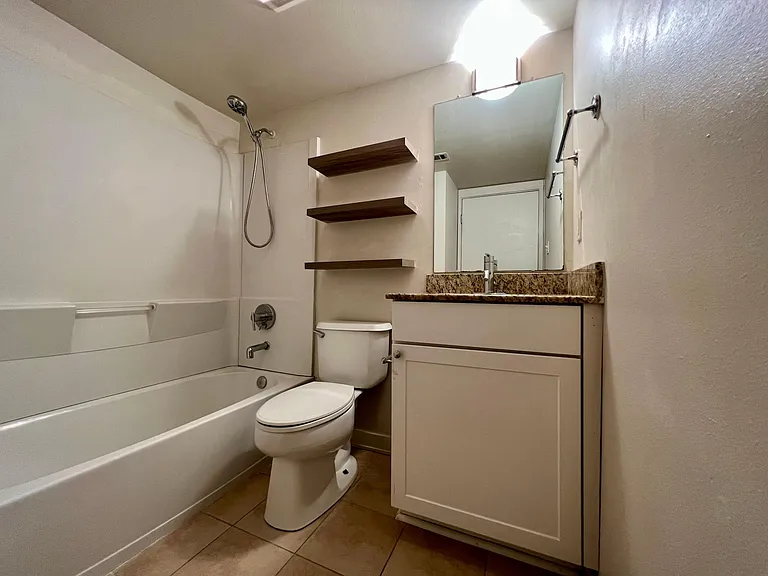 1725 Delachaise St #307 — Photo 7