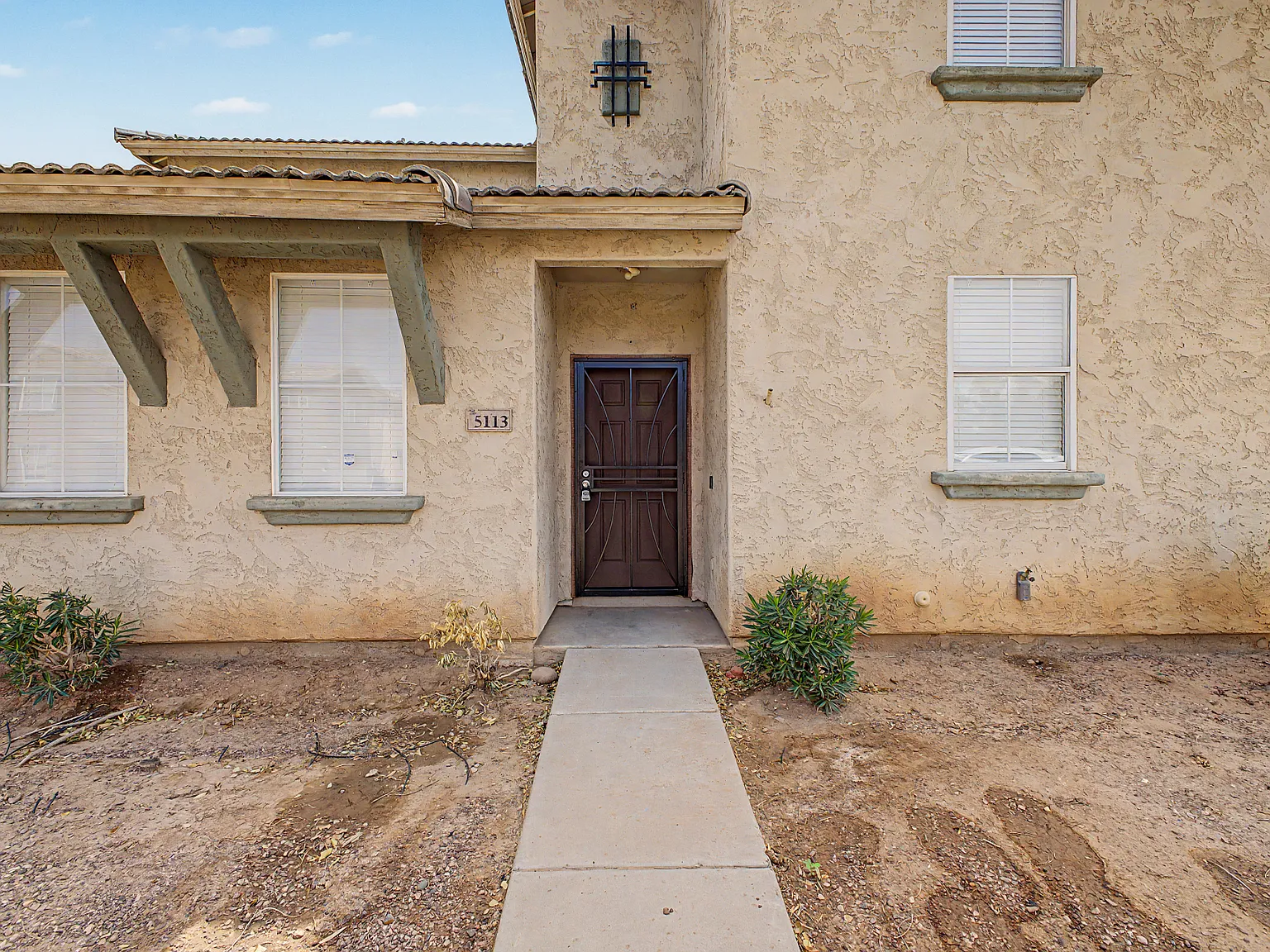 3 bed, 2.5 bath, 1476 sqft, $1,795 — Photo 3
