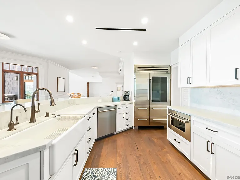 1245 Coast Blvd — Photo 22