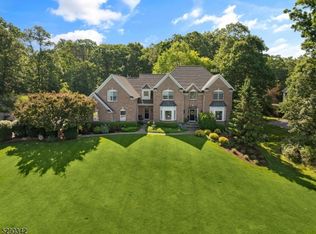 6 Fox Run, Sparta, NJ 07871