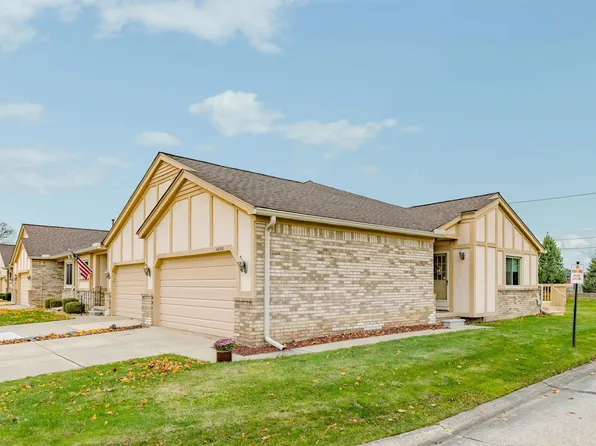 42398 Willow Tree Ln E #13, Clinton Township, MI 48038