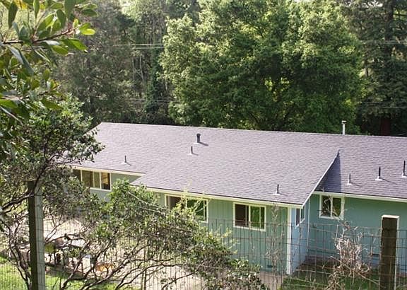 5th image of 207 Theresa Dr