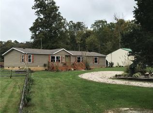 1616 Clunie Ln NE, Corydon, IN 47112