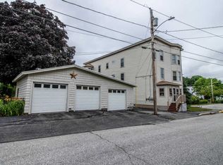 27 Fall St, Biddeford, ME 04005