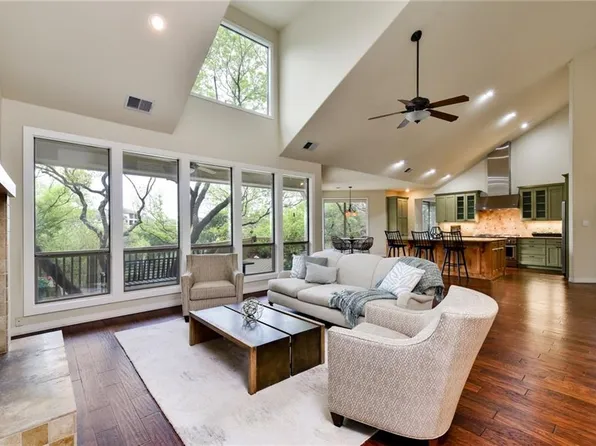 701 Furlong Dr, Austin, TX 78746