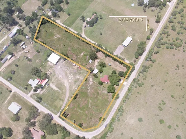 3301 Luza Ln, Bryan, TX 77807