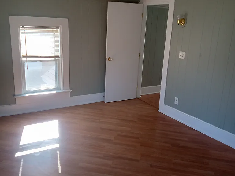 201 1/2 S Main St — Photo 11