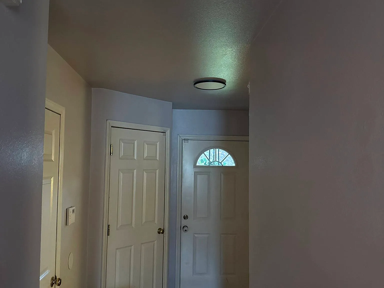 3 bed, 1182 sqft, $2,650 — Photo 2