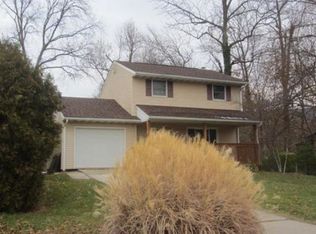 326 Parkview Rd, Reading, PA 19606