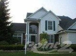 7350 Water Oaks Dr, West Bloomfield, MI