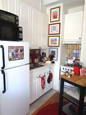 Rented by Metropolitan Equities | media 13