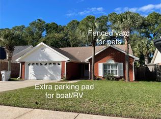 1367 Sterling Point Dr, Gulf Breeze, FL 32563