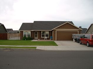 1357 E Raymond Dr, Moses Lake, WA 98837