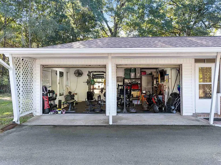 5276 Springdale Dr — Photo 43