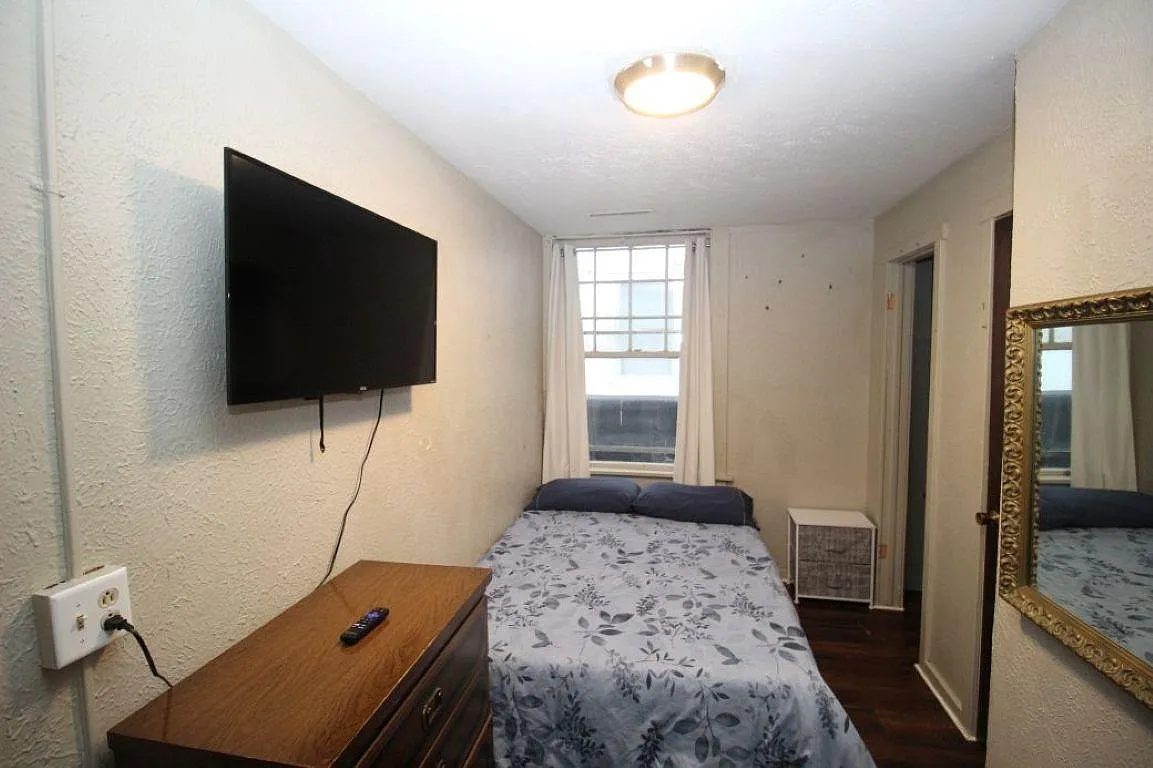 1 bed, 500 sqft, $650 — Photo 4