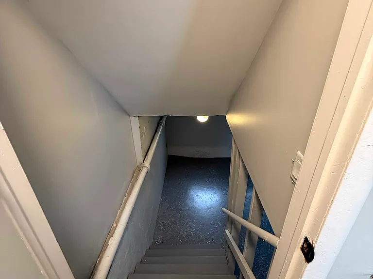 351 Clyde Ave — Photo 24
