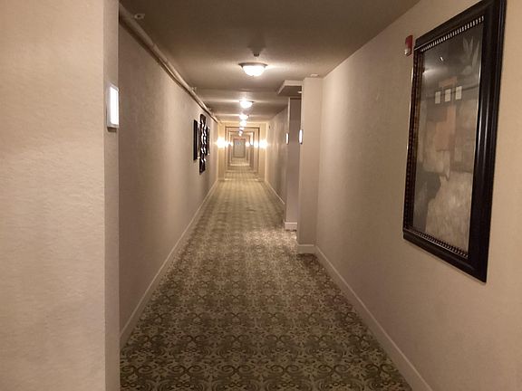3rd image of 1000 Spanish River Rd APT 3K