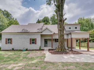 430 S White Station Rd, Memphis, TN 38120