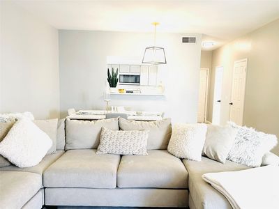 7284 Regency Square Ct #7284, Houston, TX, 77036