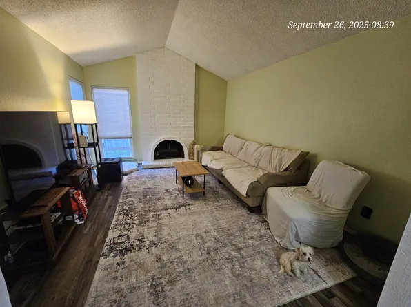 (undisclosed Address), Sacramento, CA 95826