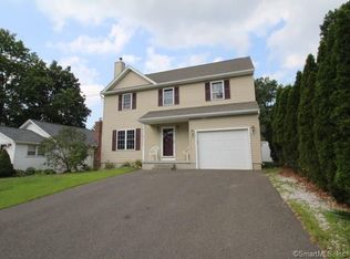 14 Lincoln St, Unionville, CT 06085