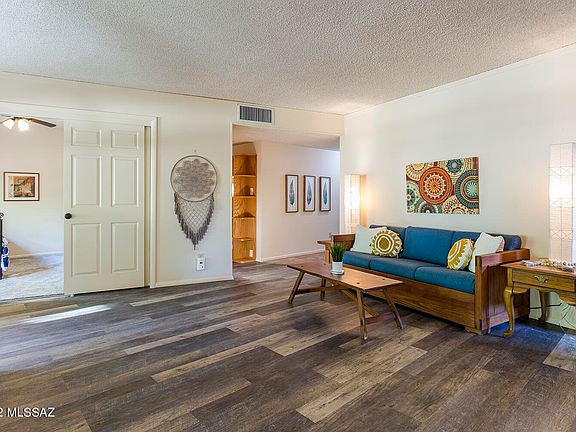 4th image of 3334 N El Burrito Ave