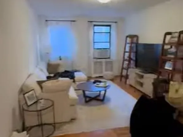 340 East 66th Street image 1 of 12