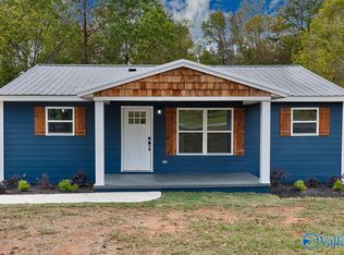 180 Simmons Rd, Hartselle, AL 35640