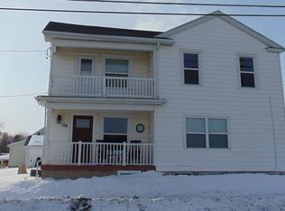 128 N Wisconsin Dr, Howards Grove, WI 53083