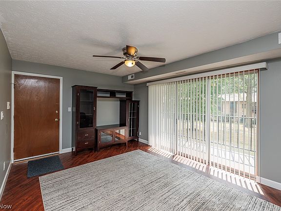 2nd image of 16445 Heather Ln APT 202