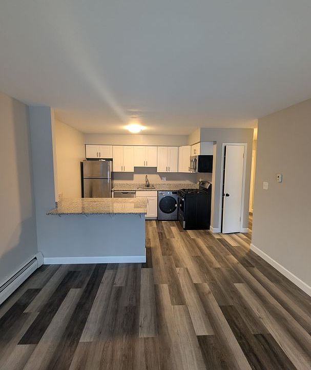 1st image of 2465 N Frederick Ave APT 206