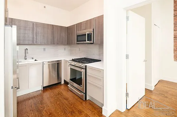 Rented by Ideal Properties Group | media 6