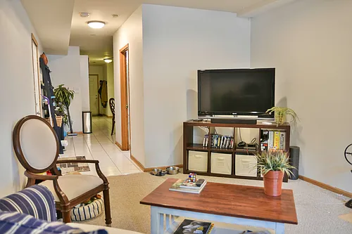 1351 N Wolcott Ave Photo 1