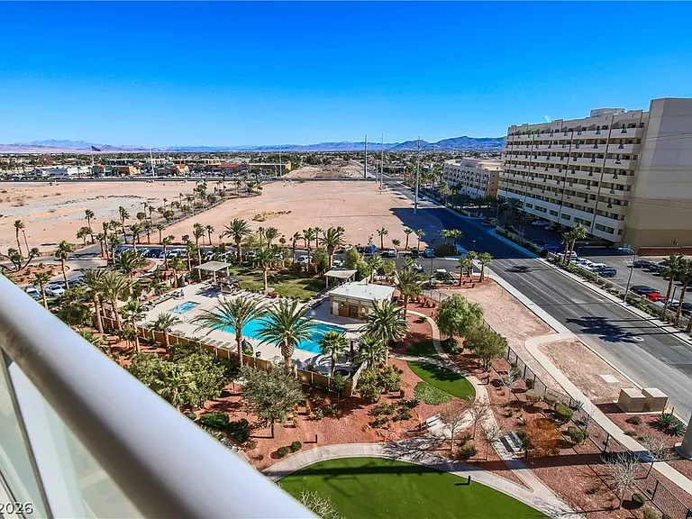 8255 Las Vegas Blvd S #819 — Photo 16