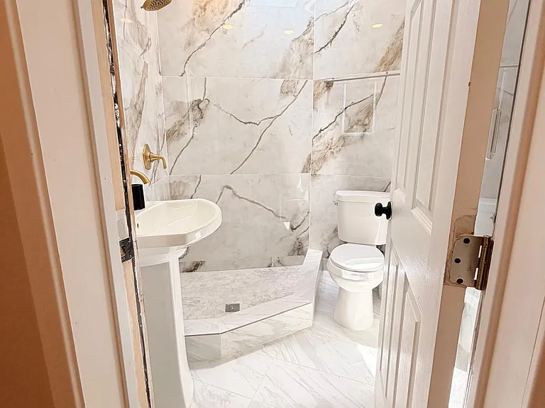 1565 Nautilus St #A — Photo 26