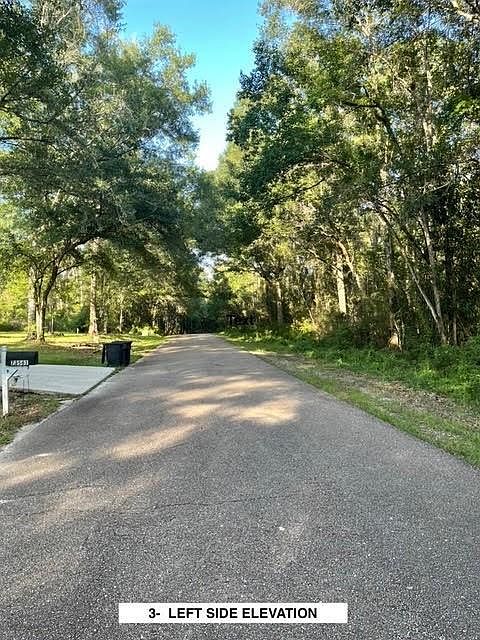2nd image of 20 Fairway Dr