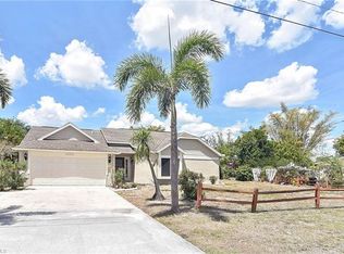 8095 Sanibel Blvd, Fort Myers, FL 33967