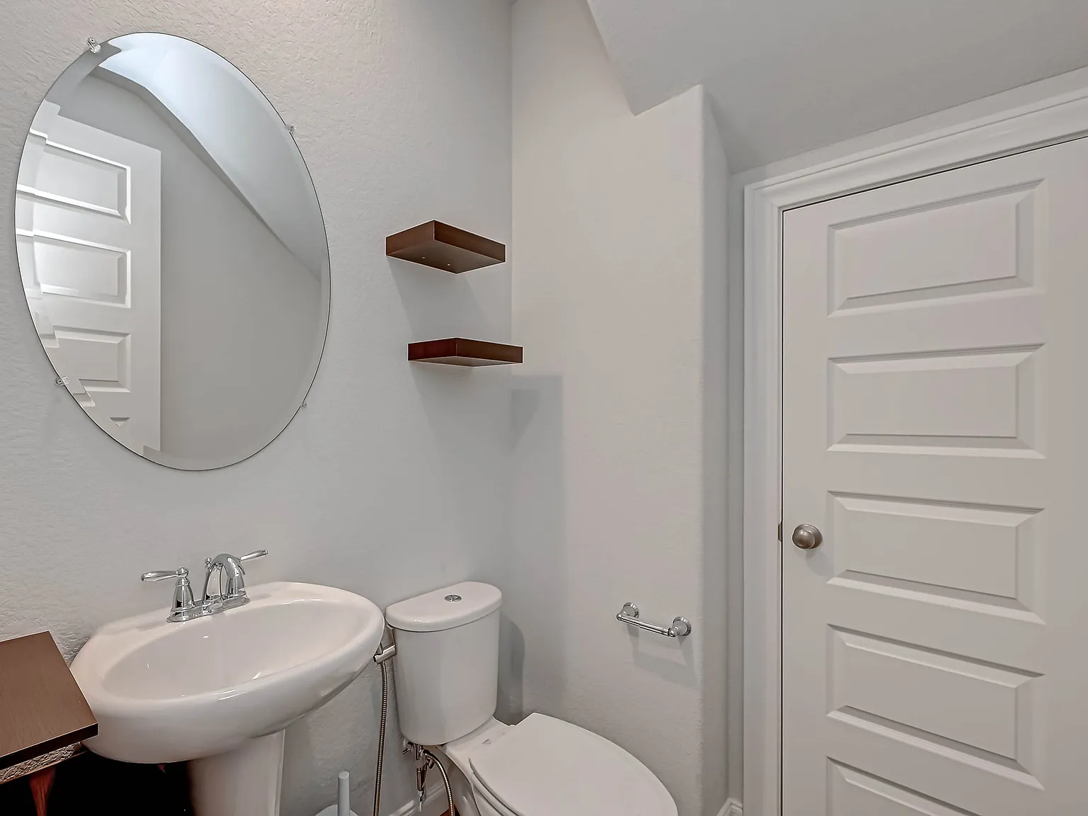 3 bed, 2.5 bath, 1771 sqft, $2,595 — Photo 4