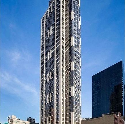 5th image of 401 E 60th St APT 6E